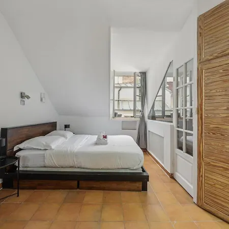 Apartment Bnbnook - Experience Life In Latin Quarter Paris